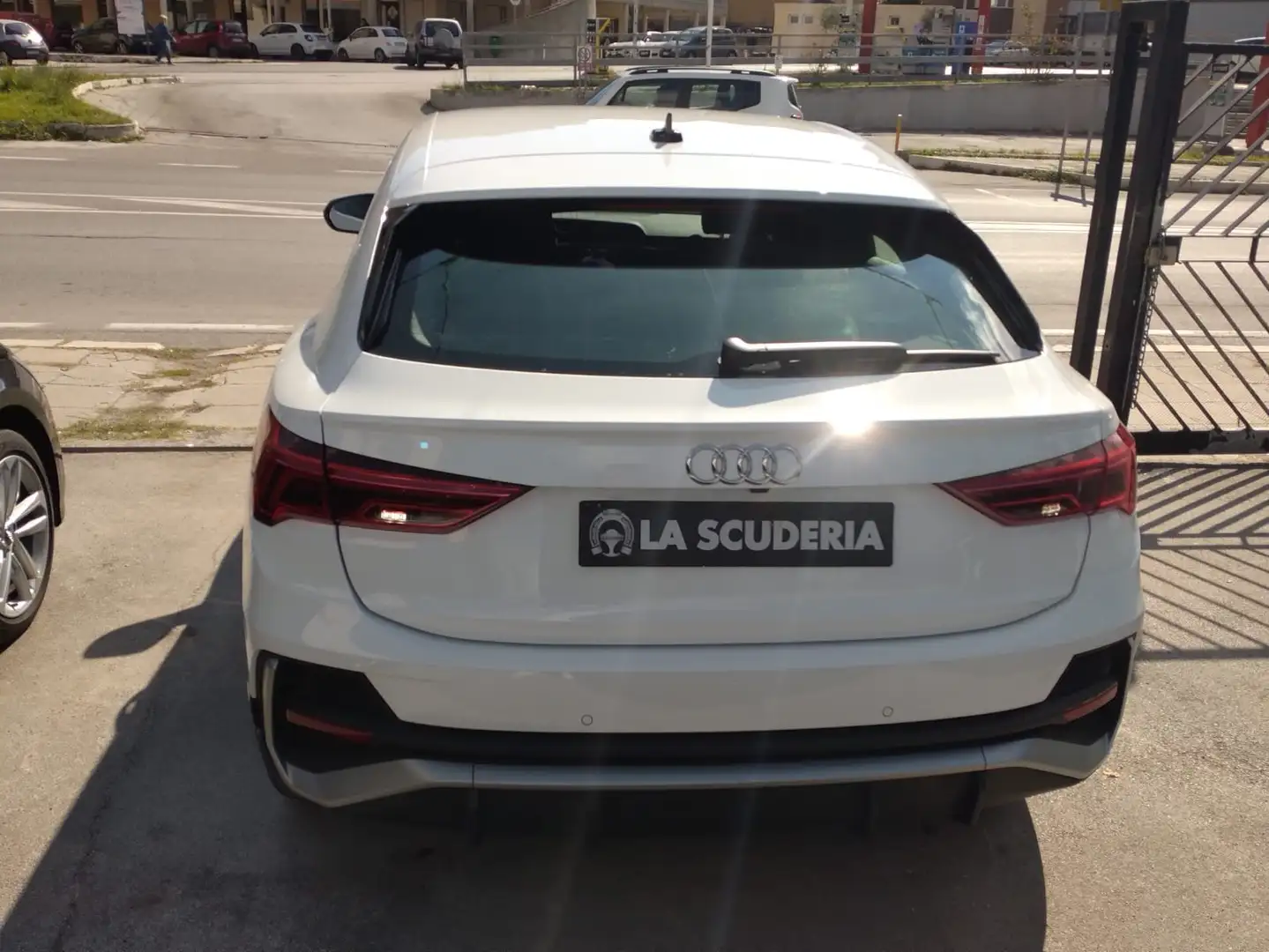 Audi Q3 Q3 Sportback 35 2.0 tdi S line edition Bianco - 2
