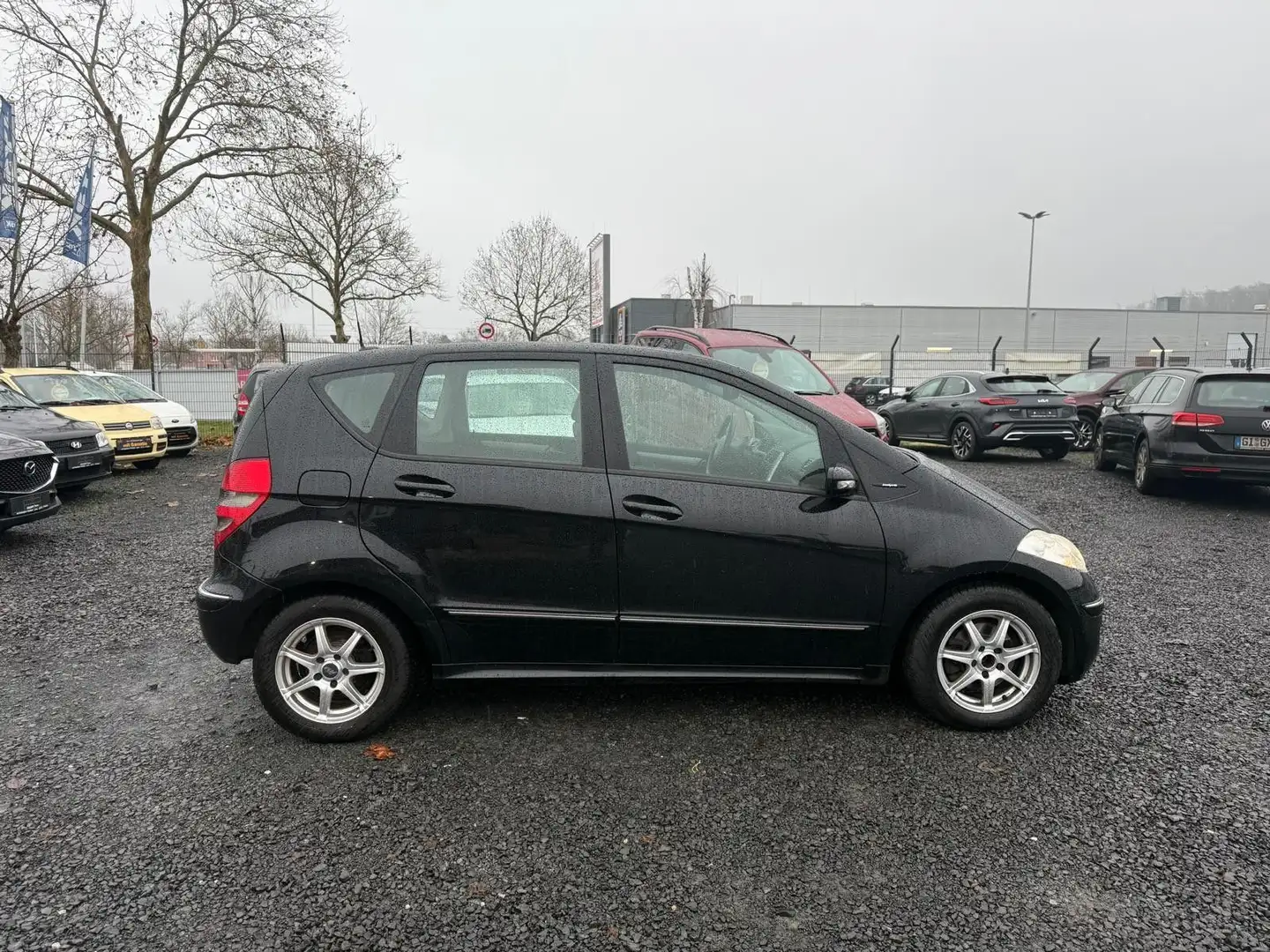 Mercedes-Benz A 170 AVANDGARDE*AHK*XENON TÜV NEU Schwarz - 1