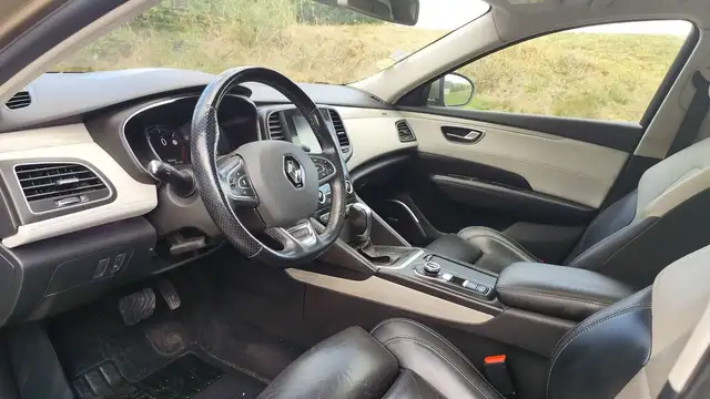 Renault Talisman view 8