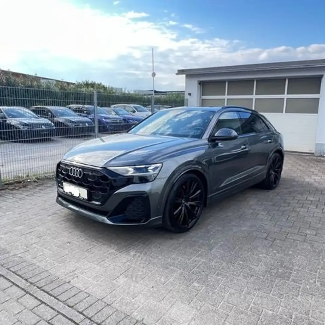 Audi Q8 Q8-S line "23z-Laser-4MOT-B&O-Acustic-STRAFULL Gris - 1