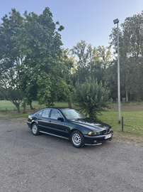 523i