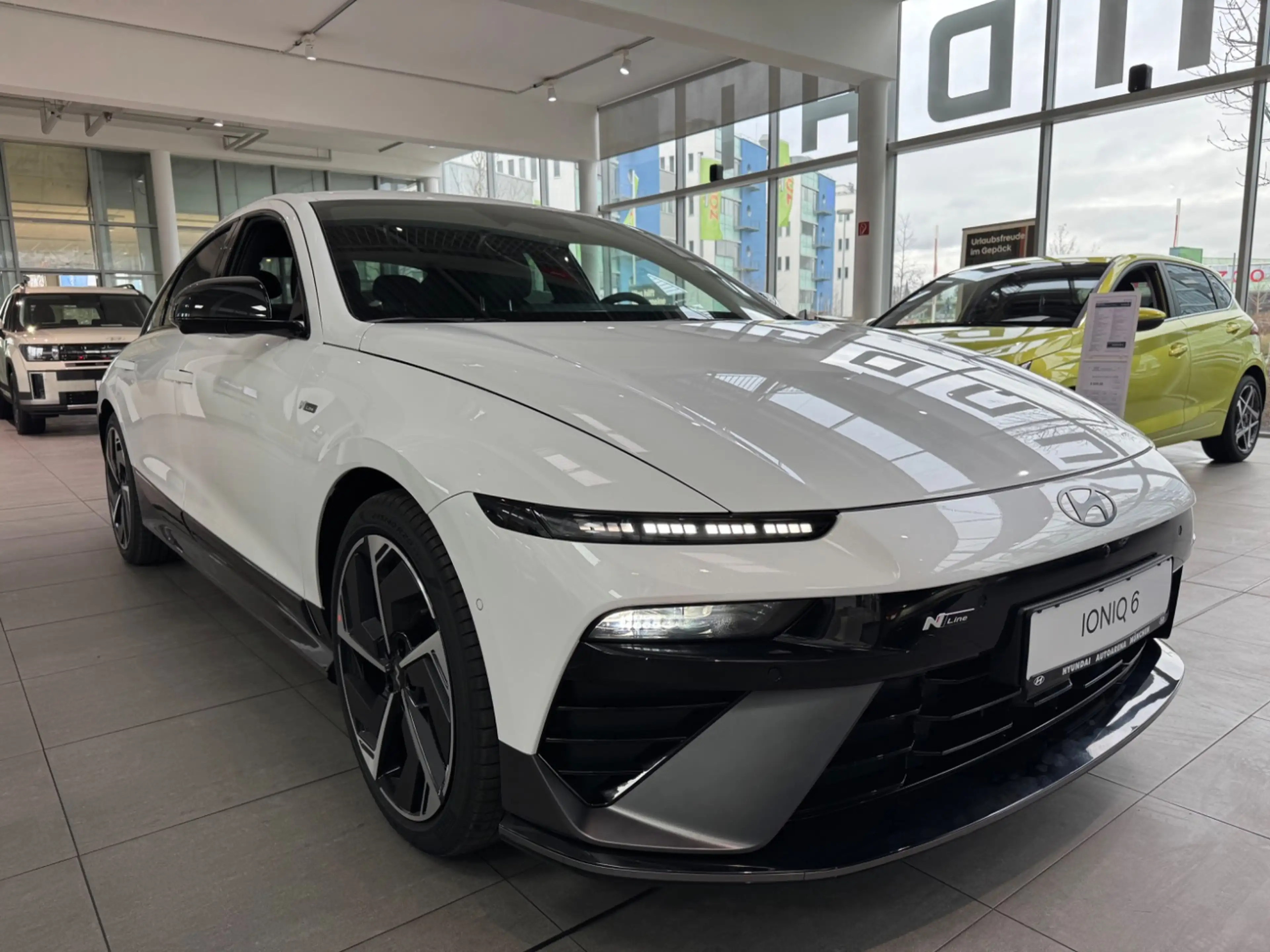 Hyundai IONIQ 6 77 Elektro N Line X 360 Grad Kamera, 4WD — photo 2
