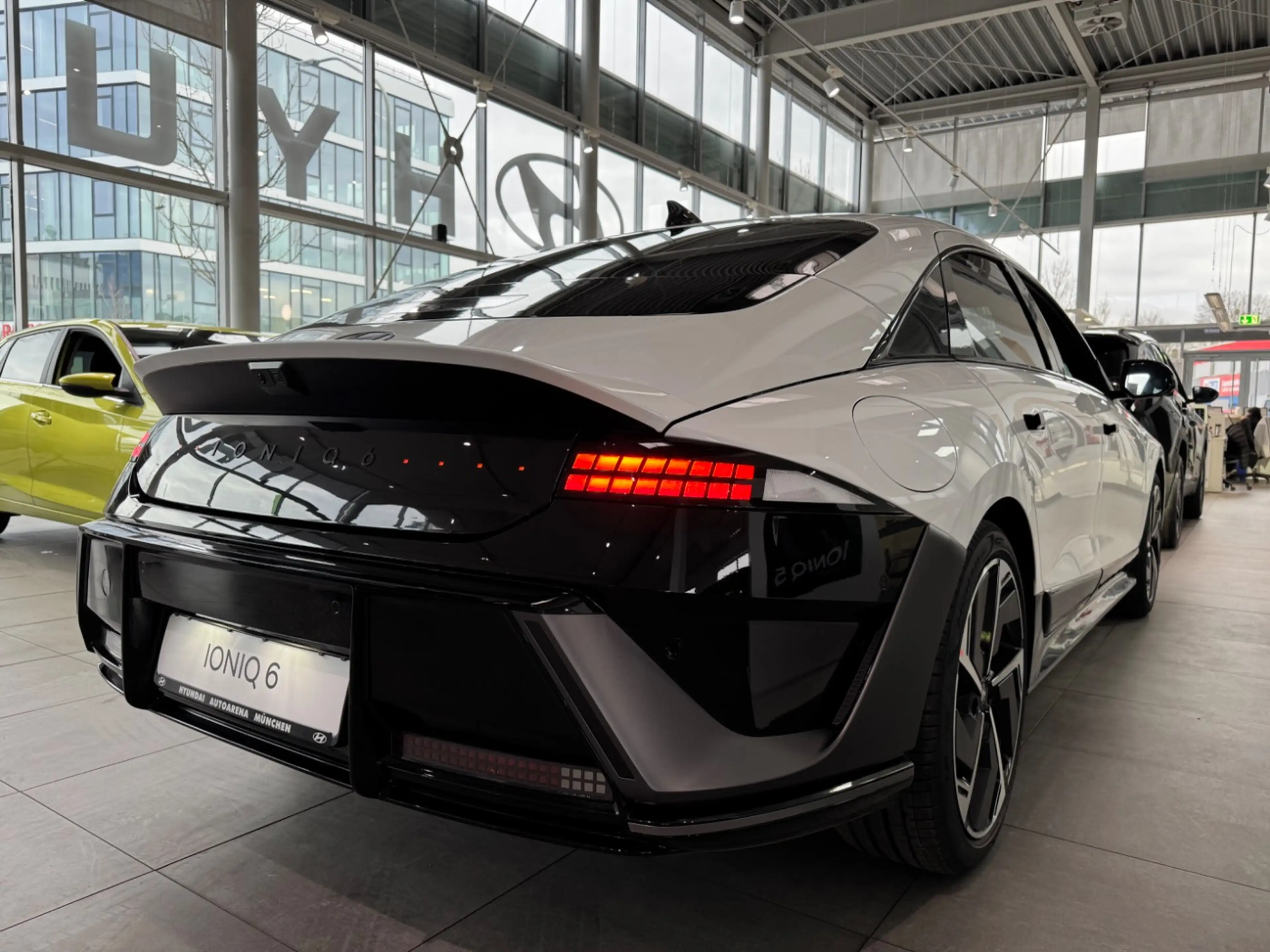 Hyundai IONIQ 6 77 Elektro N Line X 360 Grad Kamera, 4WD — photo 7