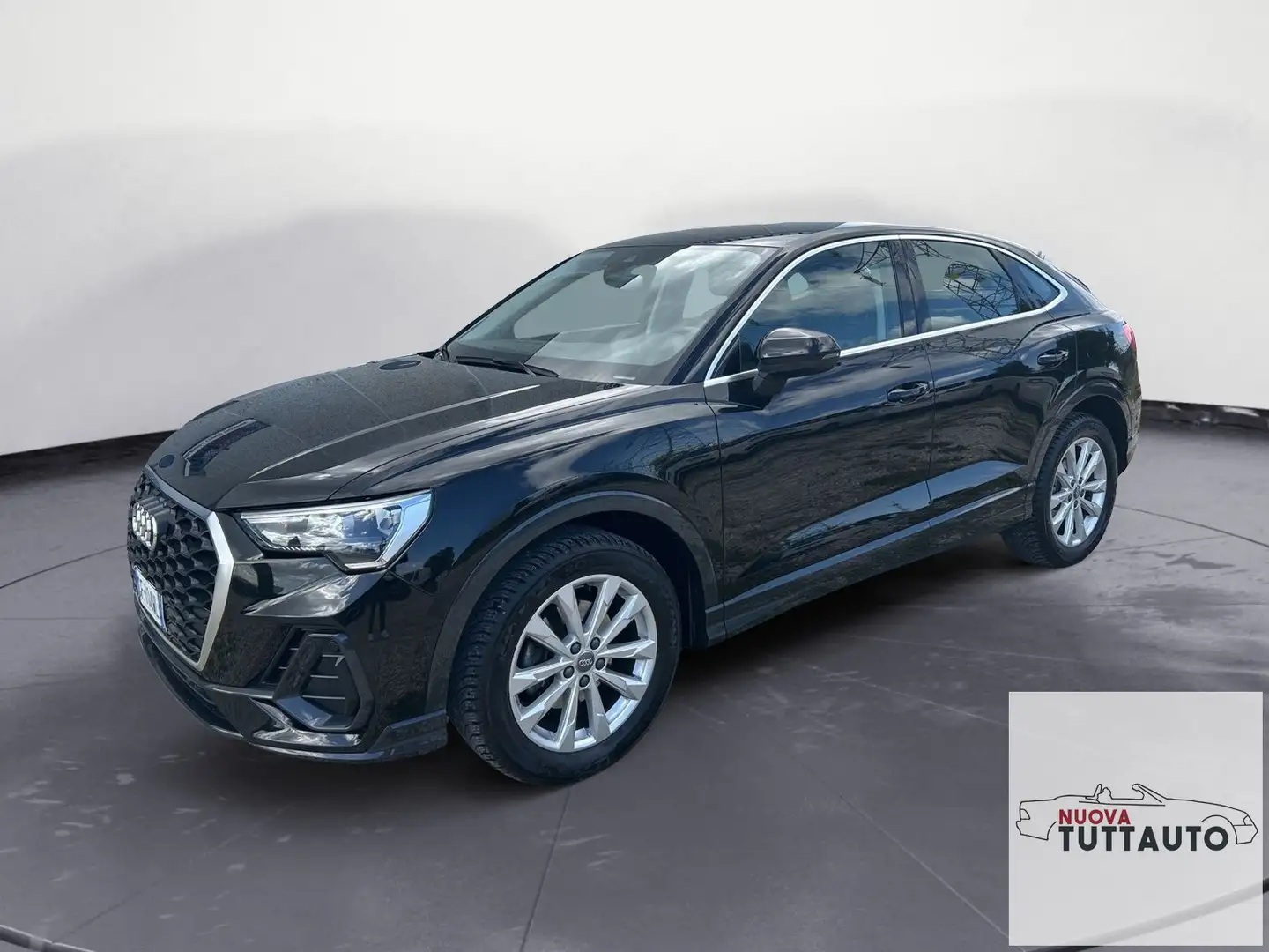 Audi Q3 2019 Sportback Diesel Sportback 35 2.0 tdi Busine Nero - 1