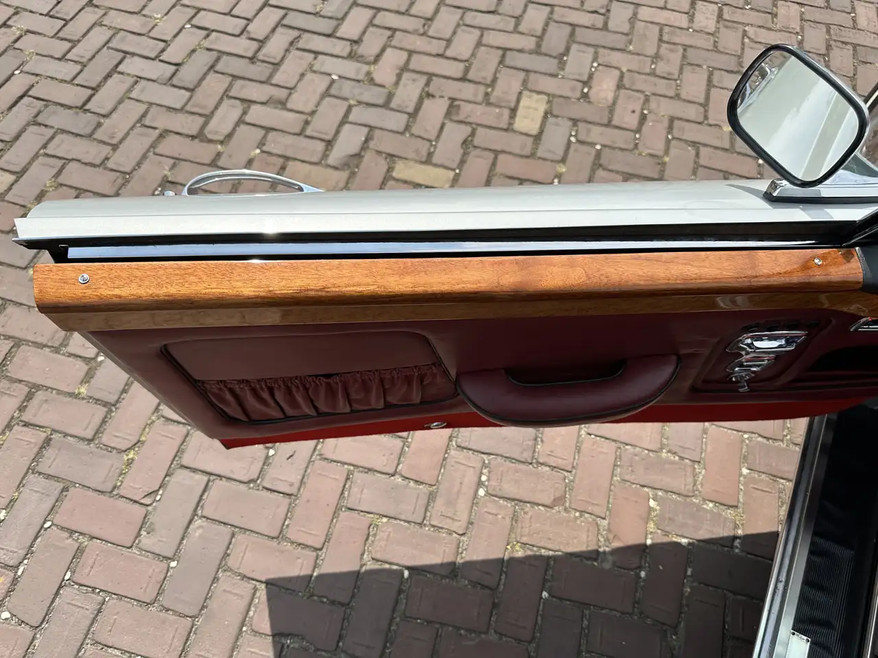 Rolls-Royce Corniche 6.8 Convertible, foto 8