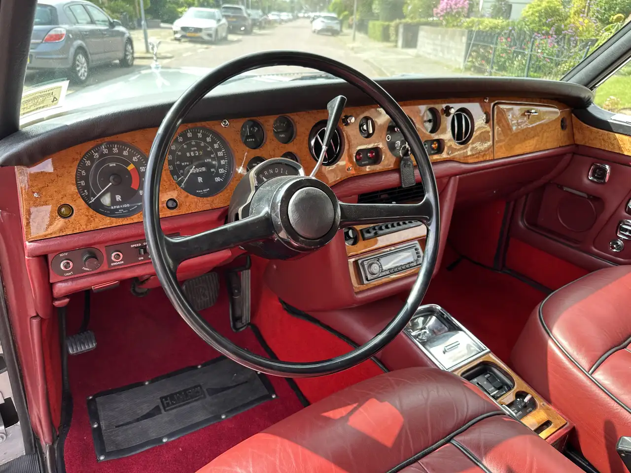 Rolls-Royce Corniche 6.8 Convertible, foto 12
