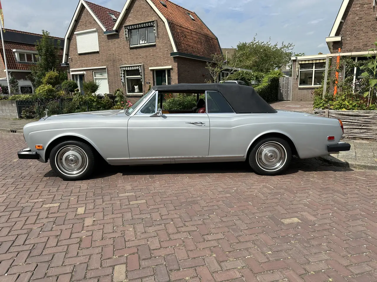 Rolls-Royce Corniche 6.8 Convertible, foto 6