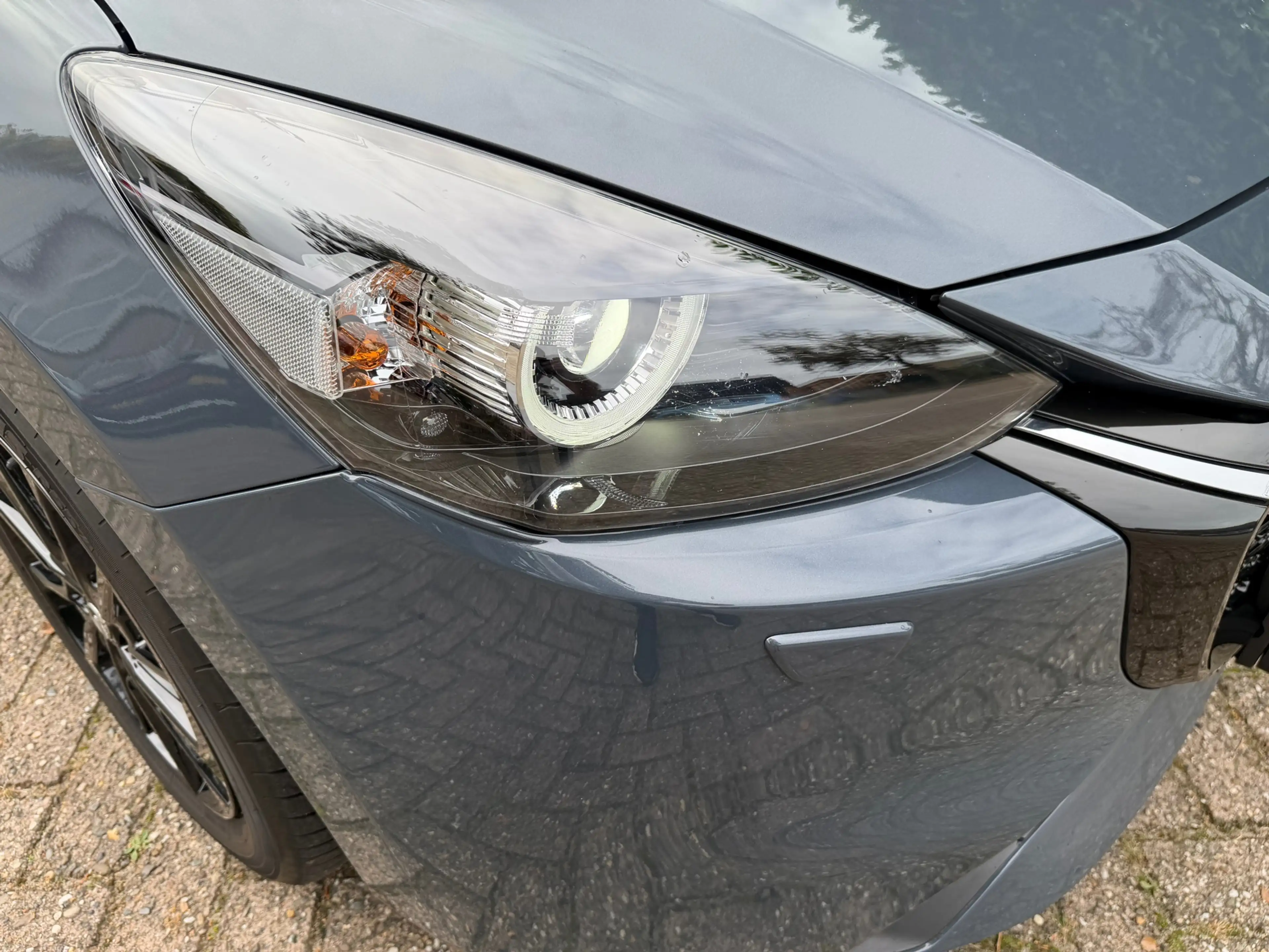 Mazda 2 1.5 SkyActiv-G 90 Homura — photo 38