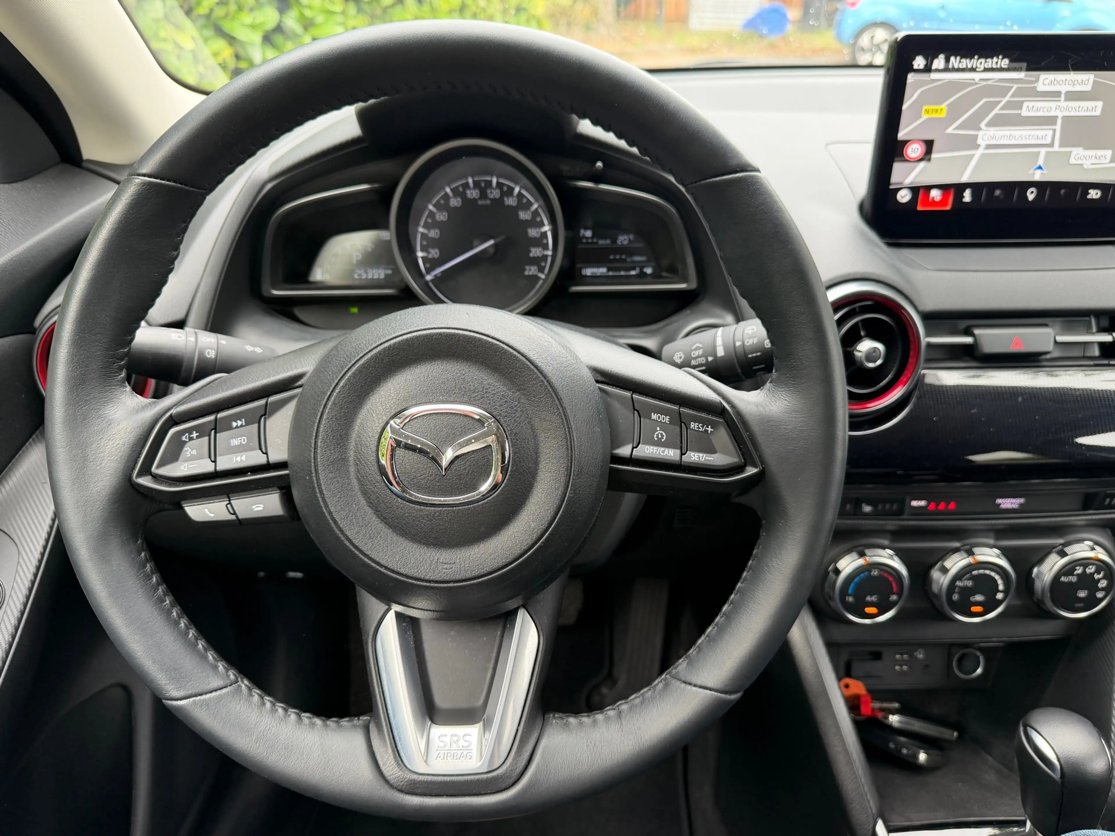 Mazda 2 1.5 SkyActiv-G 90 Homura — photo 19