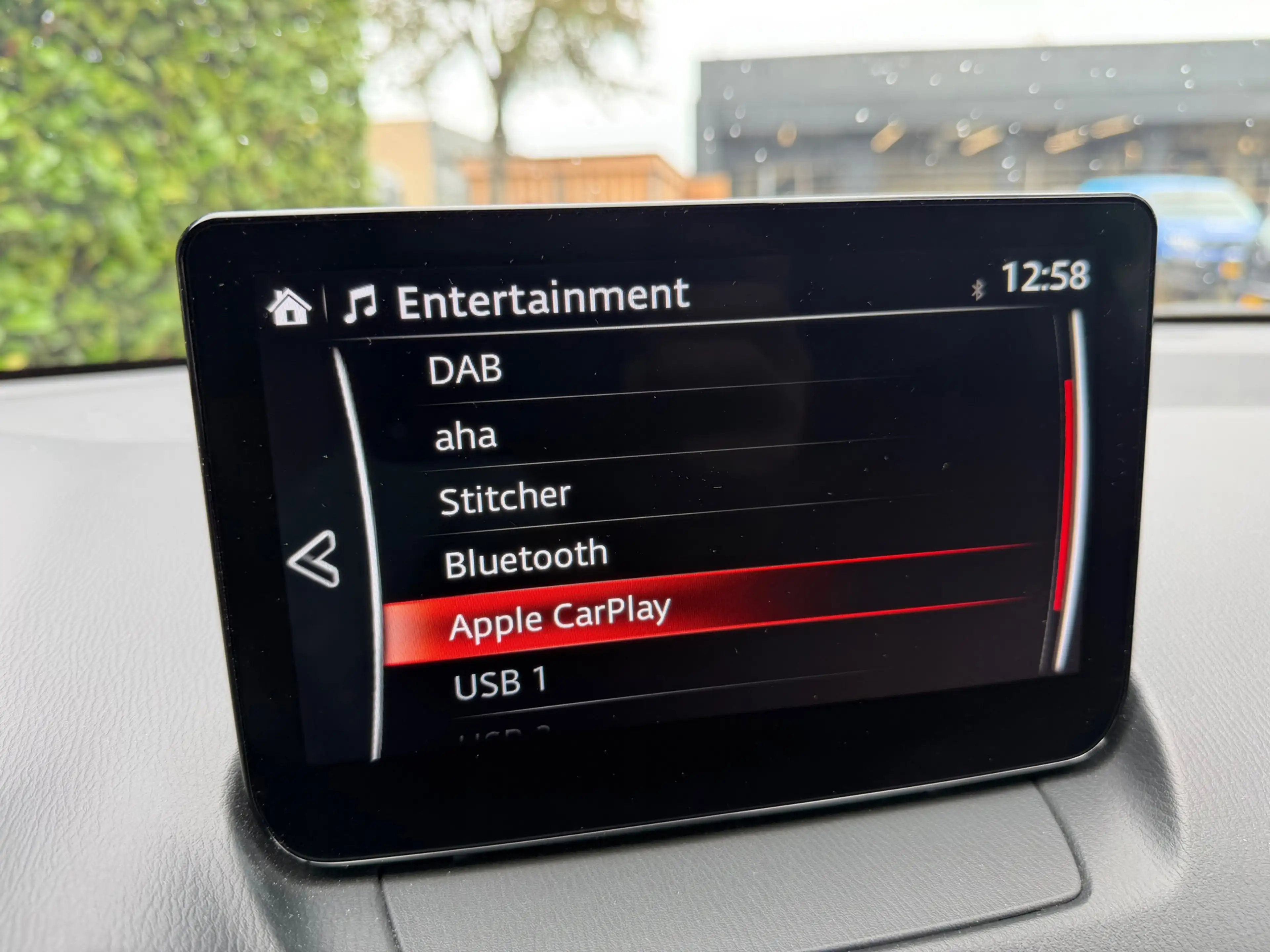 Mazda 2 1.5 SkyActiv-G 90 Homura — photo 35