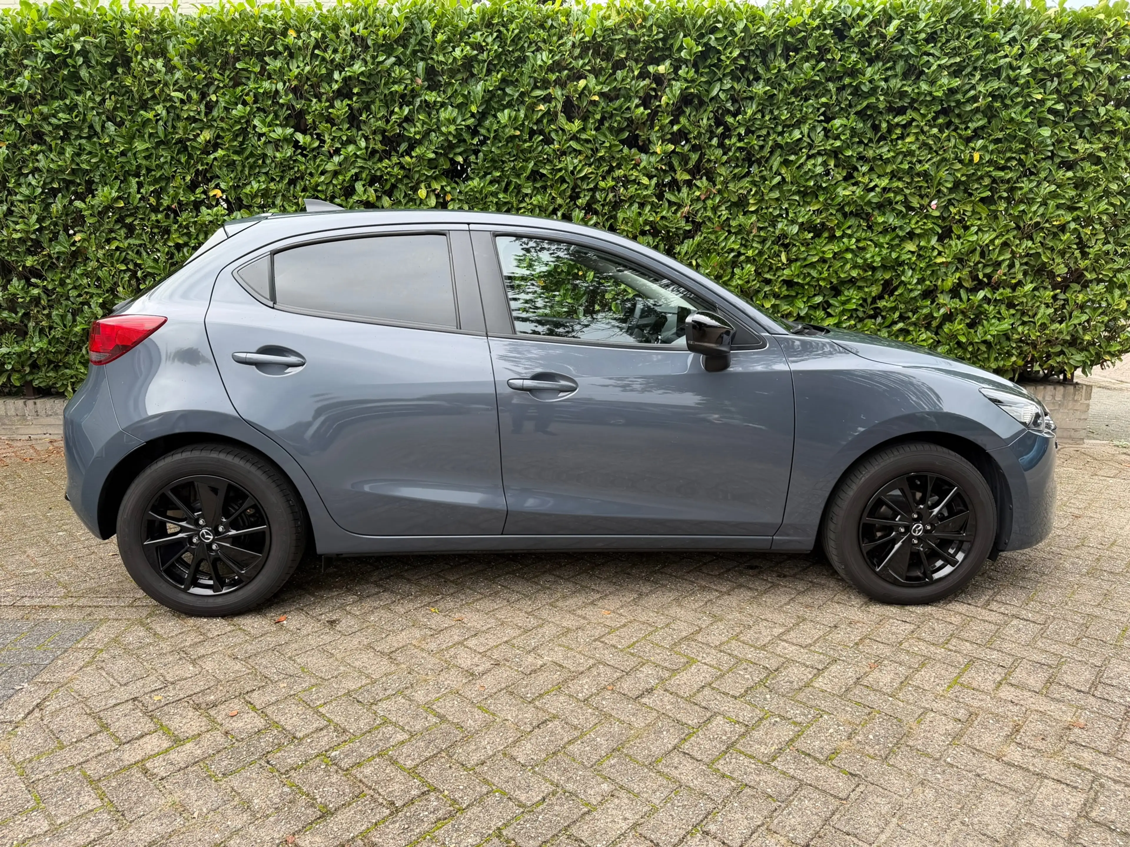 Mazda 2 1.5 SkyActiv-G 90 Homura — photo 37