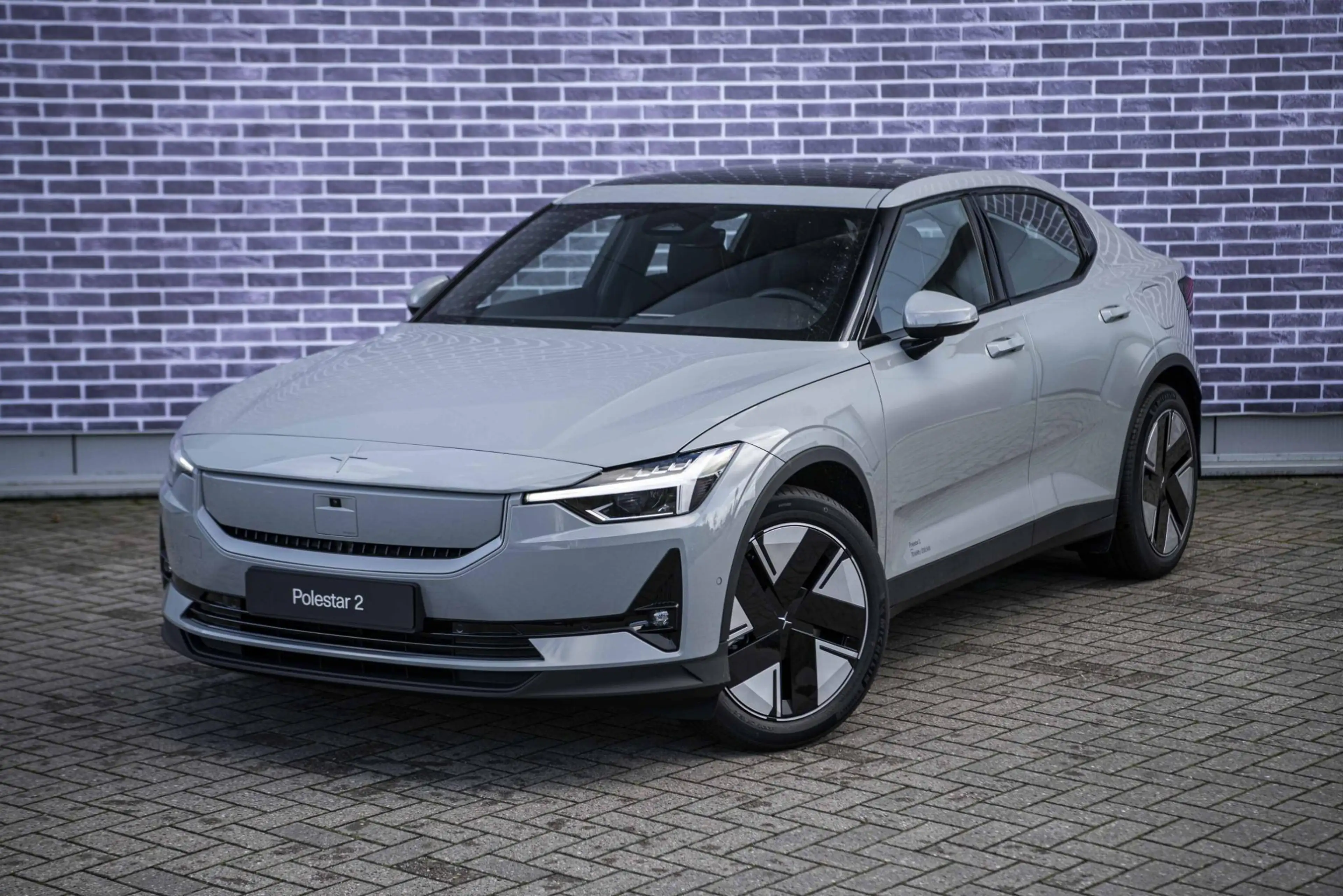 Polestar 2 Long Range Single Motor Prime 82 kWh | Pilot assis — photo 15
