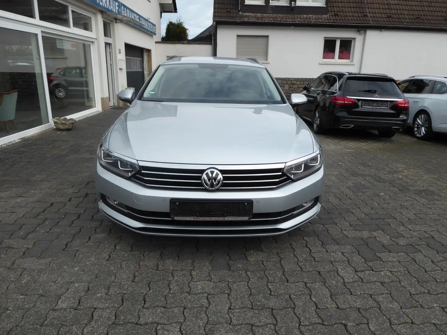 Volkswagen Passat Variant 2.0 TDI BMT Comfortline Variant Zilver - 1