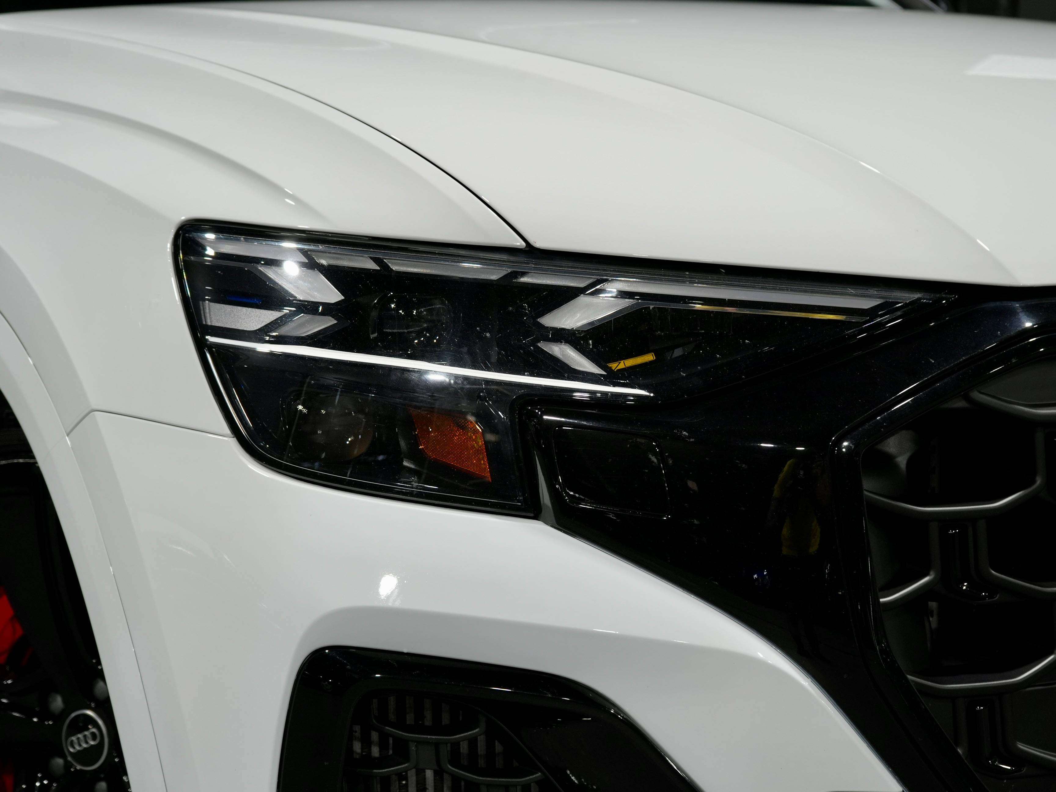 2024 Audi SQ8