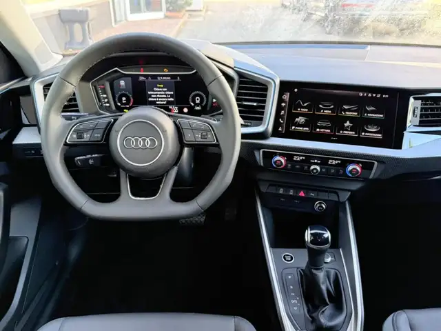 Audi A1 view 12