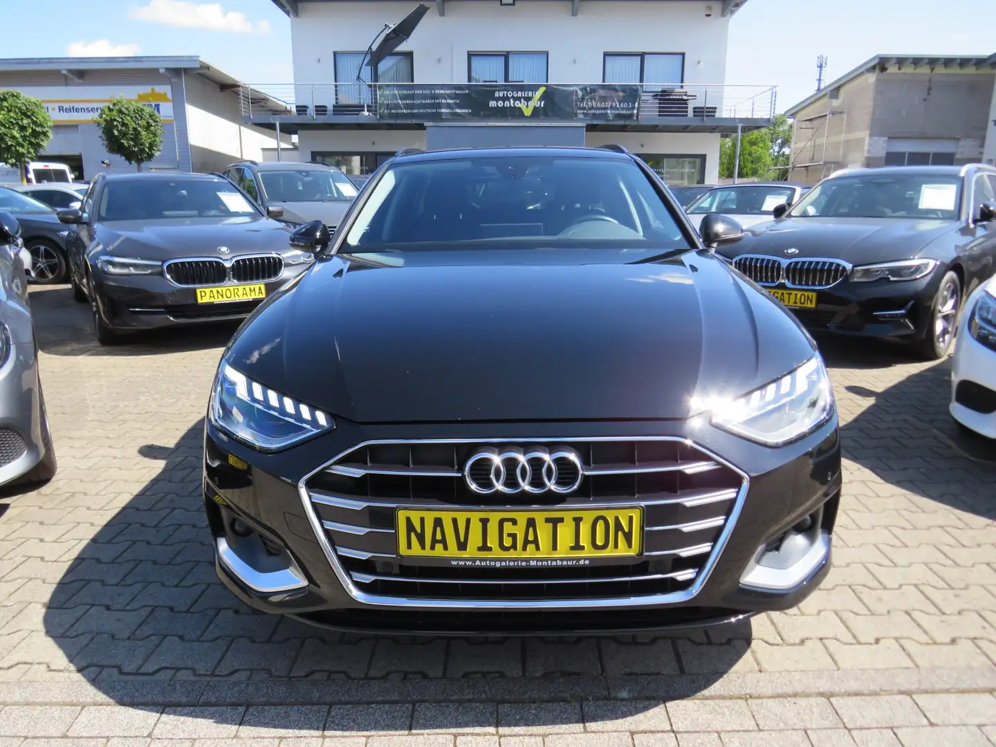 Audi A4 Avant 30TDI S-tronic advanced *VOLL LED *AHK Schwarz - 2