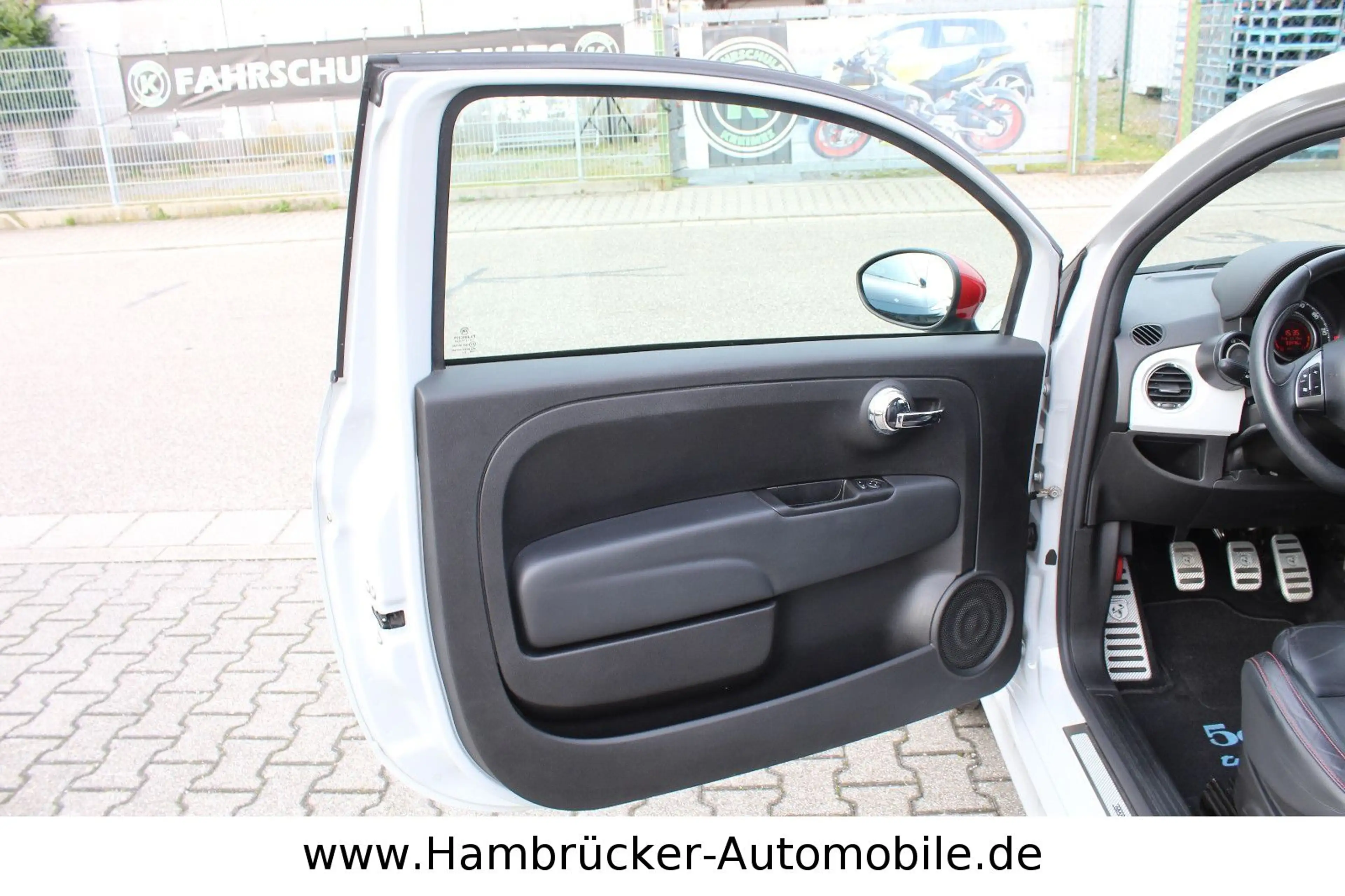Abarth 595 Turismo ~2.Hand~Leder~Xenon~Scheckheft~Pdc — photo 12