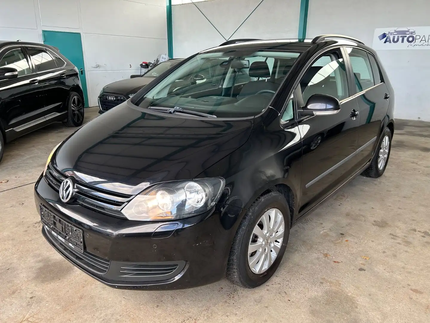 Volkswagen Golf Plus VI 1.6 TDI Trendline*Sitzheizung*Klima Schwarz - 1