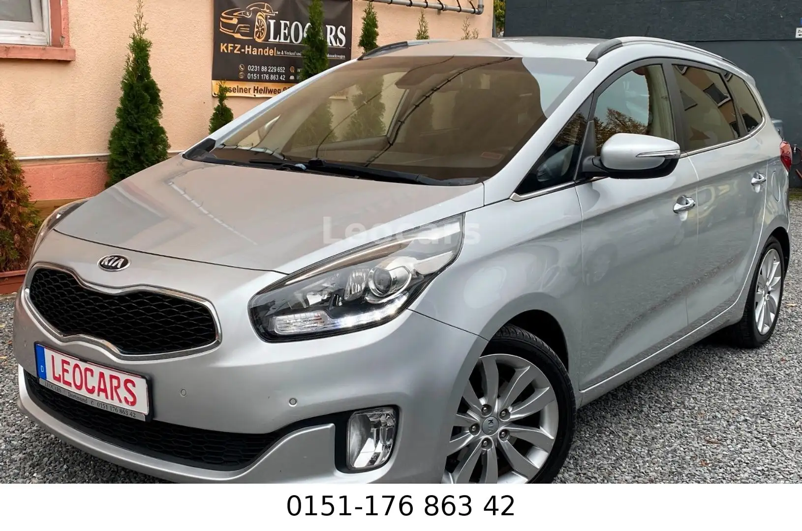Kia Carens 1.7 CRDi Automatik Kamera PDC Gris - 1