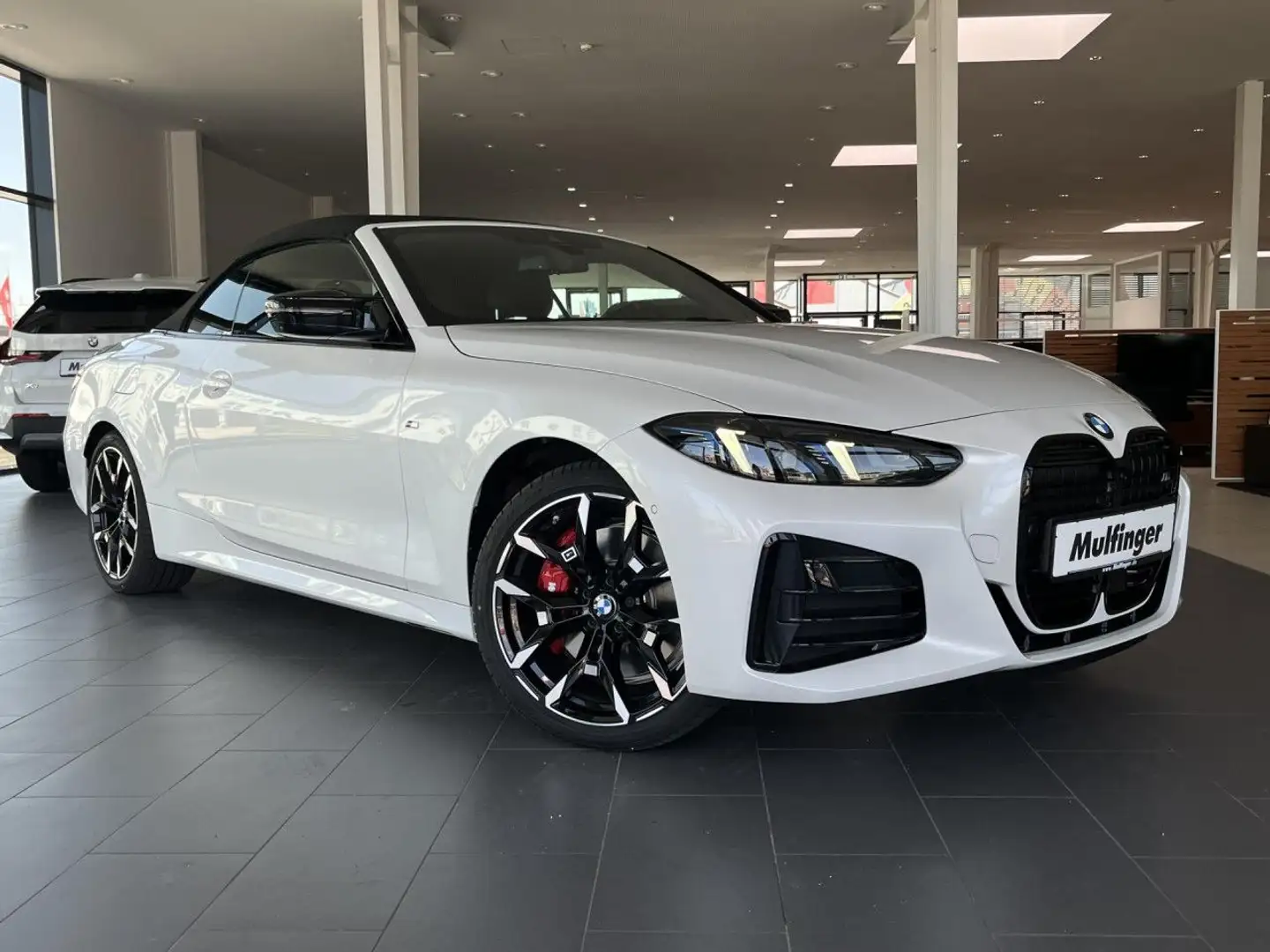 BMW 440 Mi xDr.Cabrio M Sport Pro ACC SuView Ha/K.AHK Weiß - 2