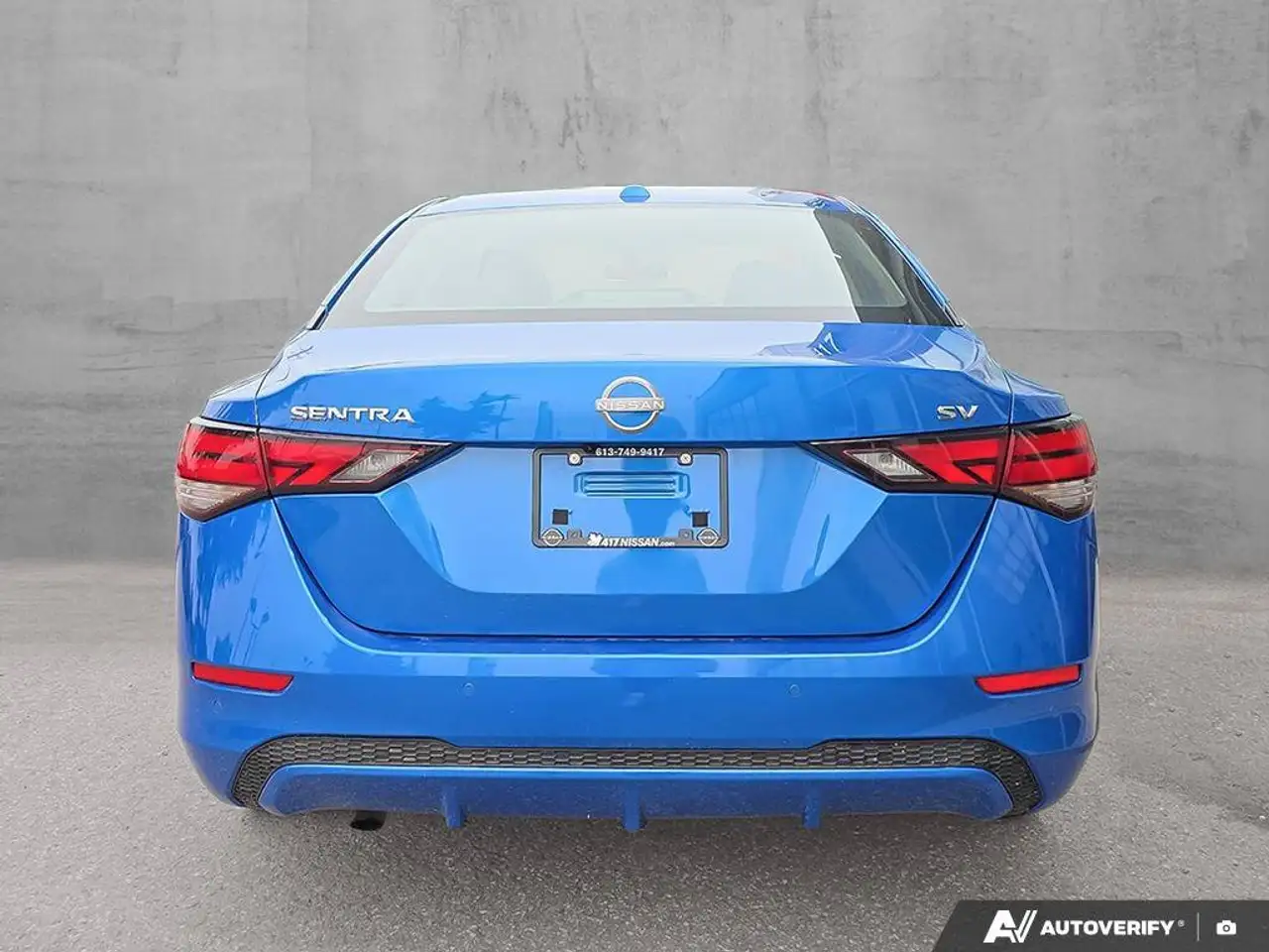 Nissan Sentra fotografie Nissan Sentra