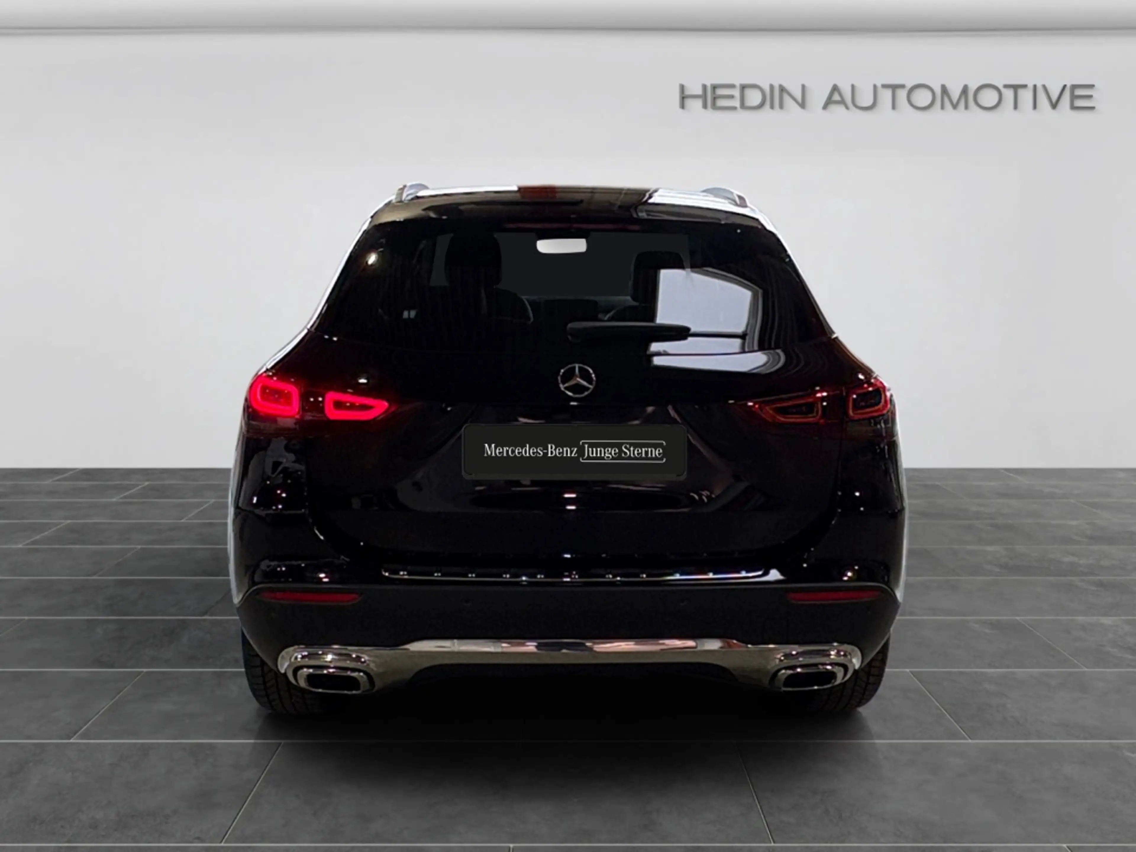 Mercedes-Benz GLA 200 PROGRESSIVE|MBEAM|DISTR|PANO|AHK|360|SHZ — photo 5