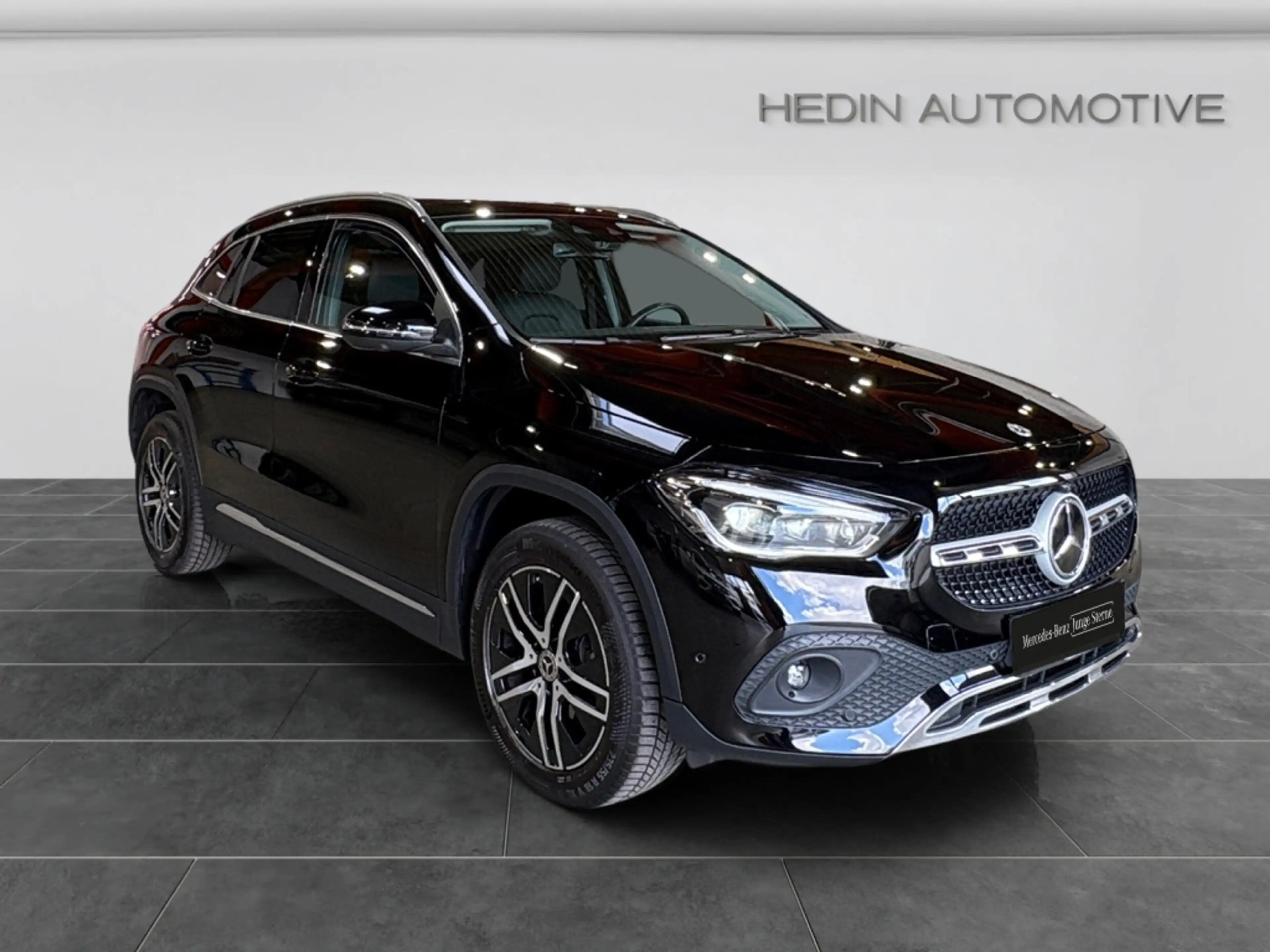Mercedes-Benz GLA 200 PROGRESSIVE|MBEAM|DISTR|PANO|AHK|360|SHZ — photo 8