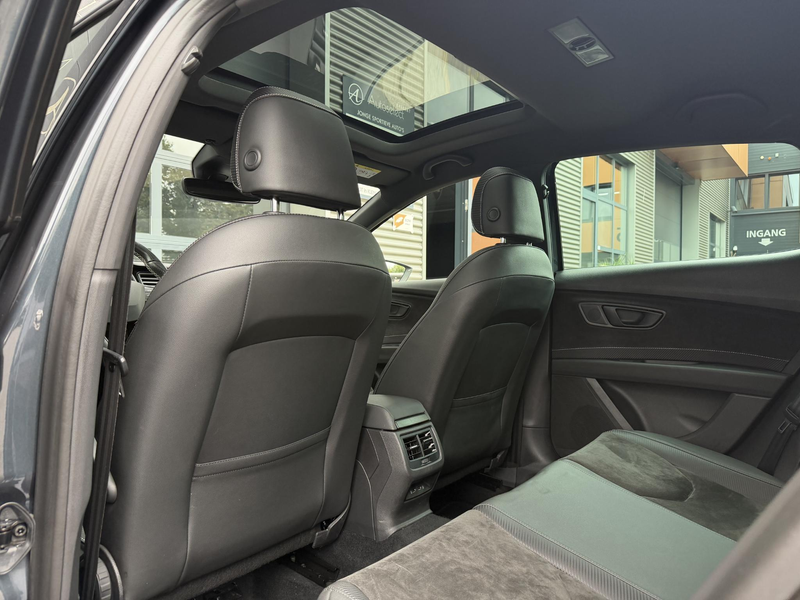 SEAT Leon 2.0 TSI CUPRA Pano | Beats | Dealer OH — photo 8