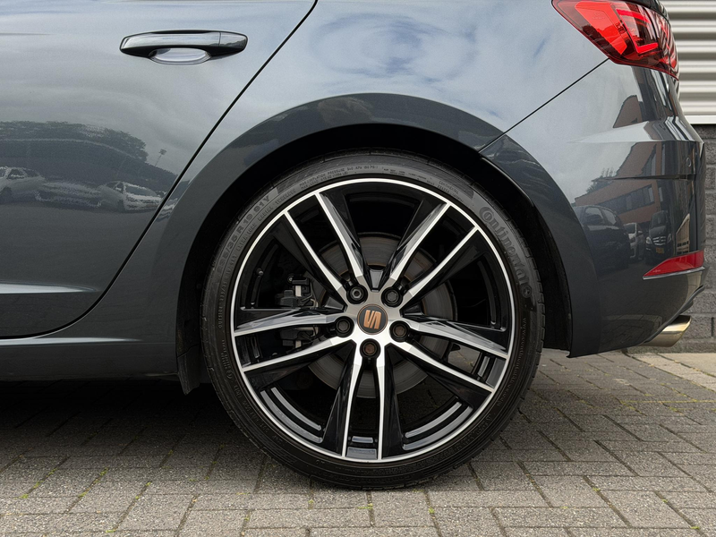 SEAT Leon 2.0 TSI CUPRA Pano | Beats | Dealer OH — photo 13