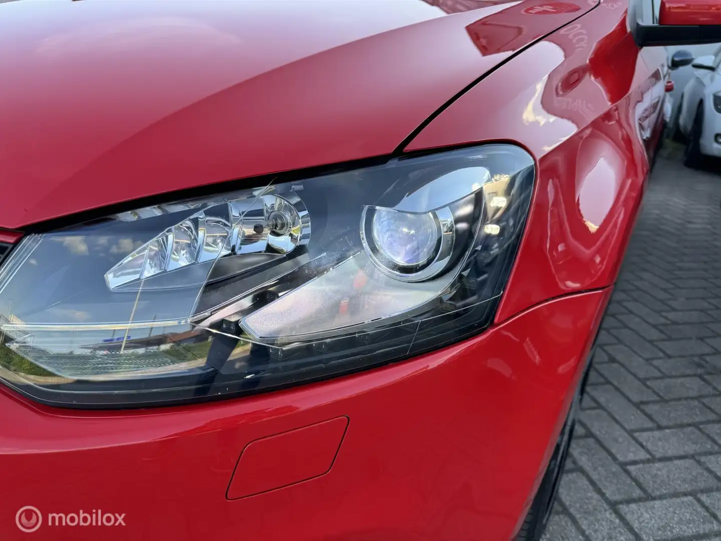 Volkswagen Polo GTI 1.4 TSI | Stoelverwarming | Automaat | Navigatie | Красный - 2