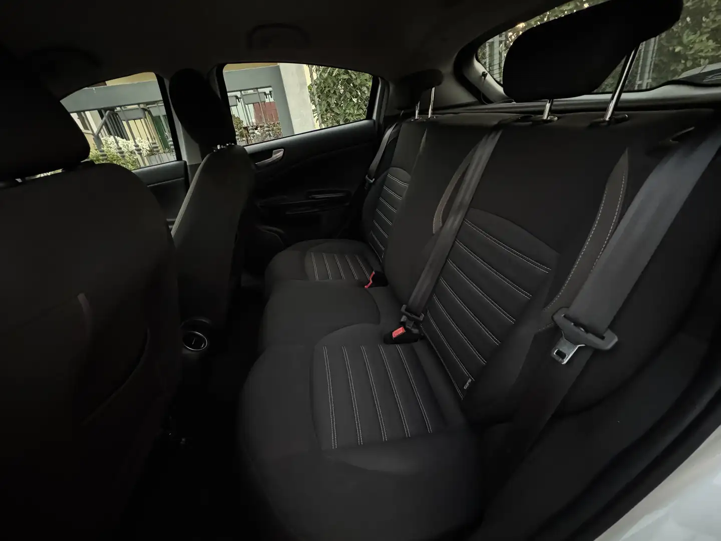 Alfa Romeo Giulietta 1.6 jtdm 120cv automatico - cinghia e frizione ok - 2