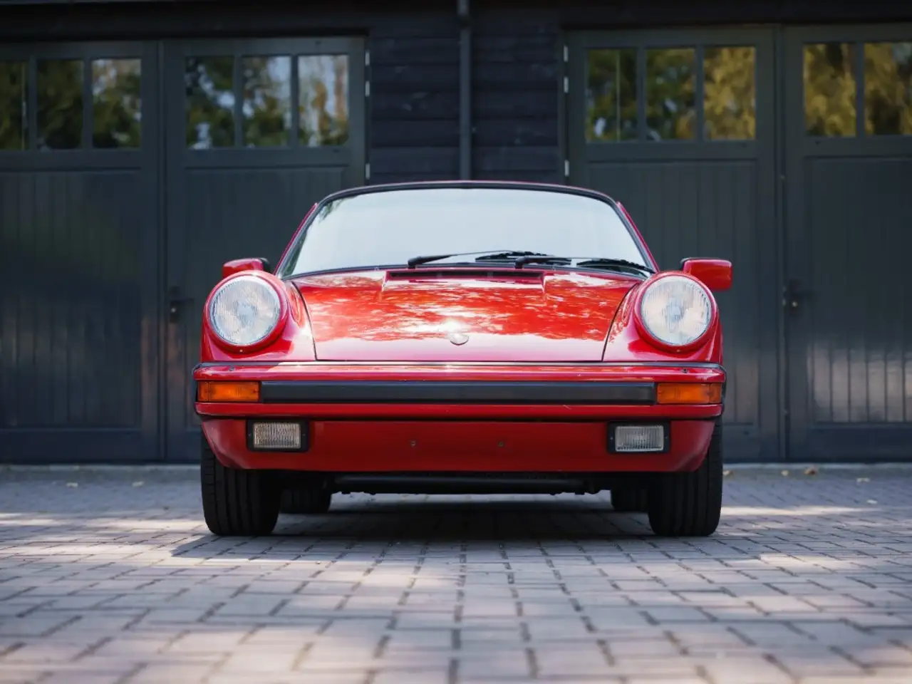 Porsche 911 3.2 Carrera Coupe â Guards Red â Black L, foto 6