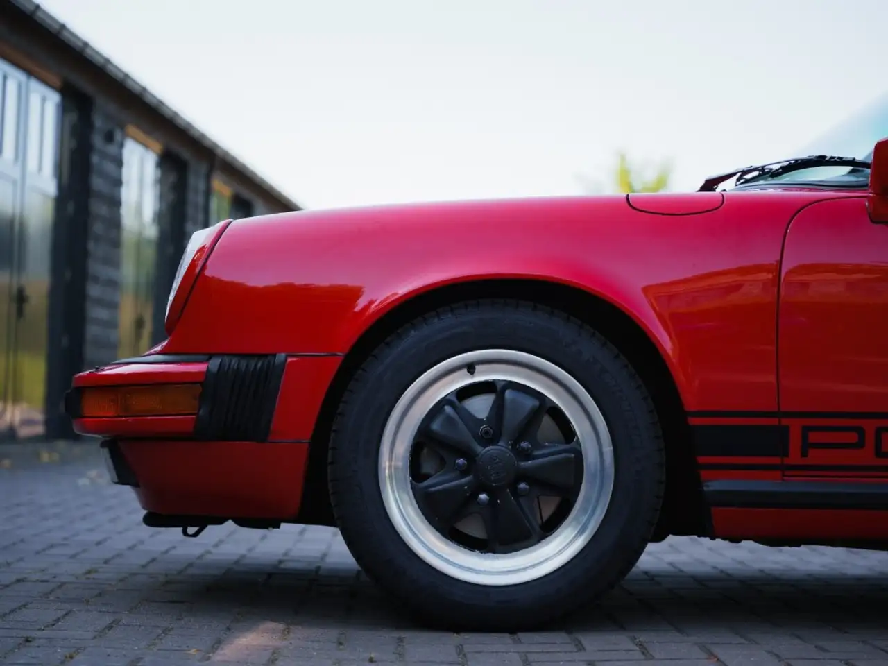 Porsche 911 3.2 Carrera Coupe â Guards Red â Black L, foto 8