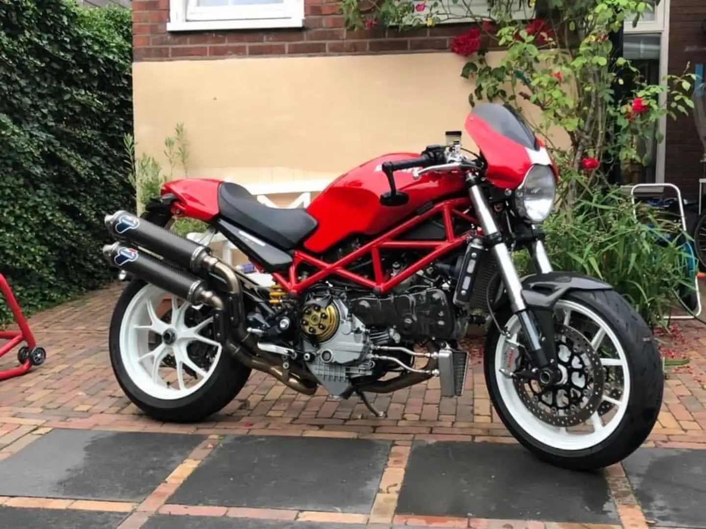 Ducati Monster S4R 998 monster Rot - 1