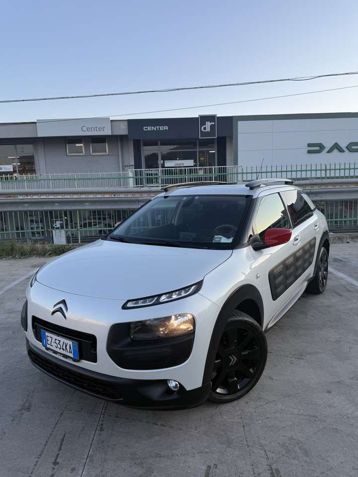 Citroen C4 Cactus 1.6 e-hdi Shine 92cv etg6