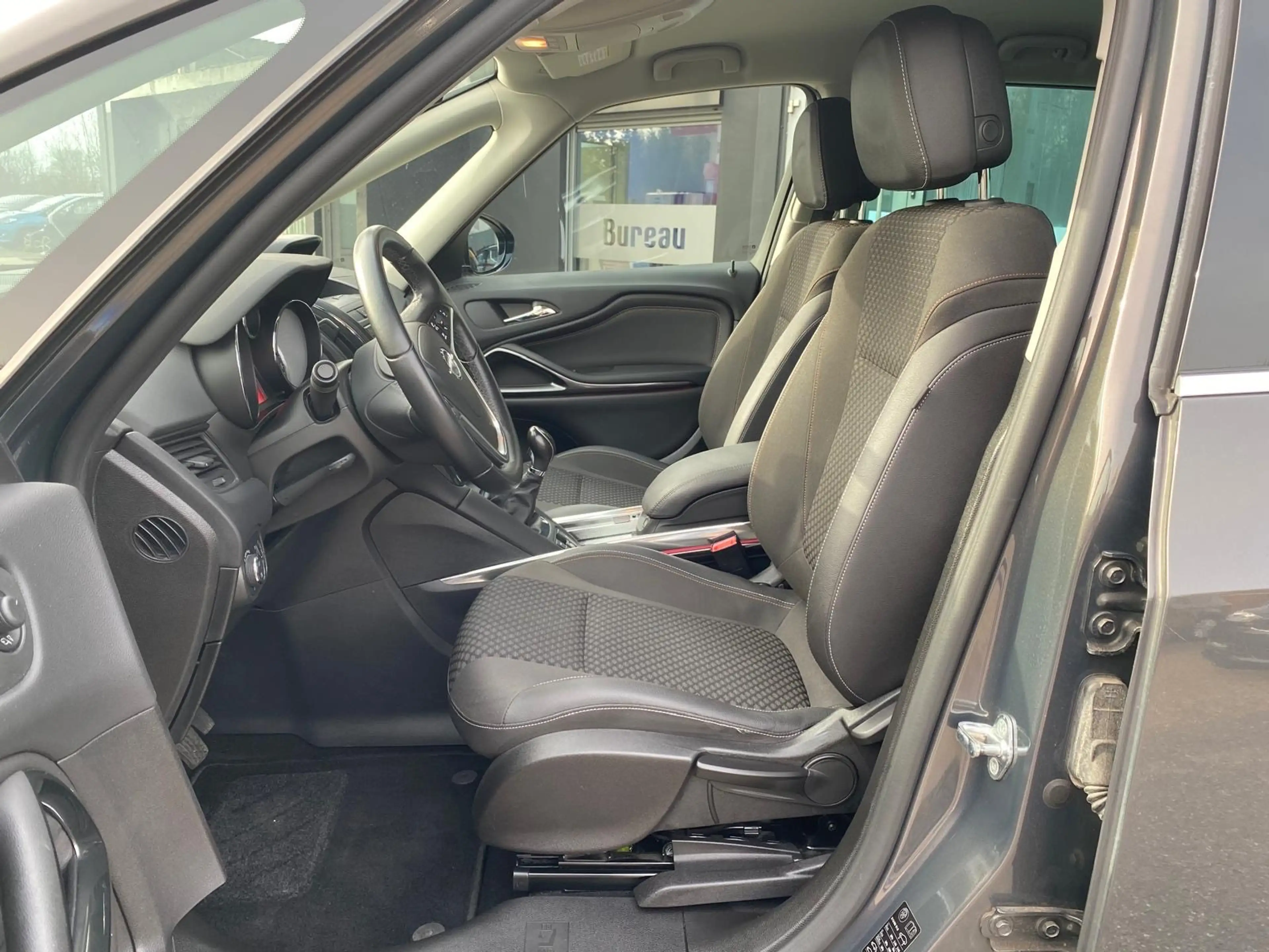 Opel Zafira Tourer 1.6 CDTi ecoFLEX Cosmo Start/Stop Euro 6b 7PL — photo 9