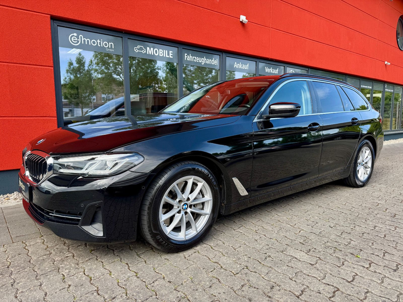 BMW 530 d Touring xDrive*DrivAss*ParkA+*DAB*RFK*AHK*