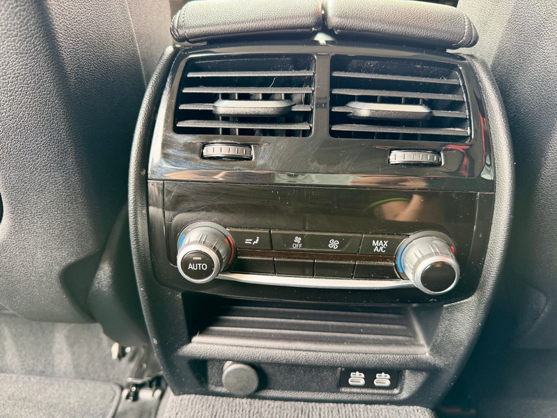 BMW 530 d Touring xDrive*DrivAss*ParkA+*DAB*RFK*AHK* — photo 15