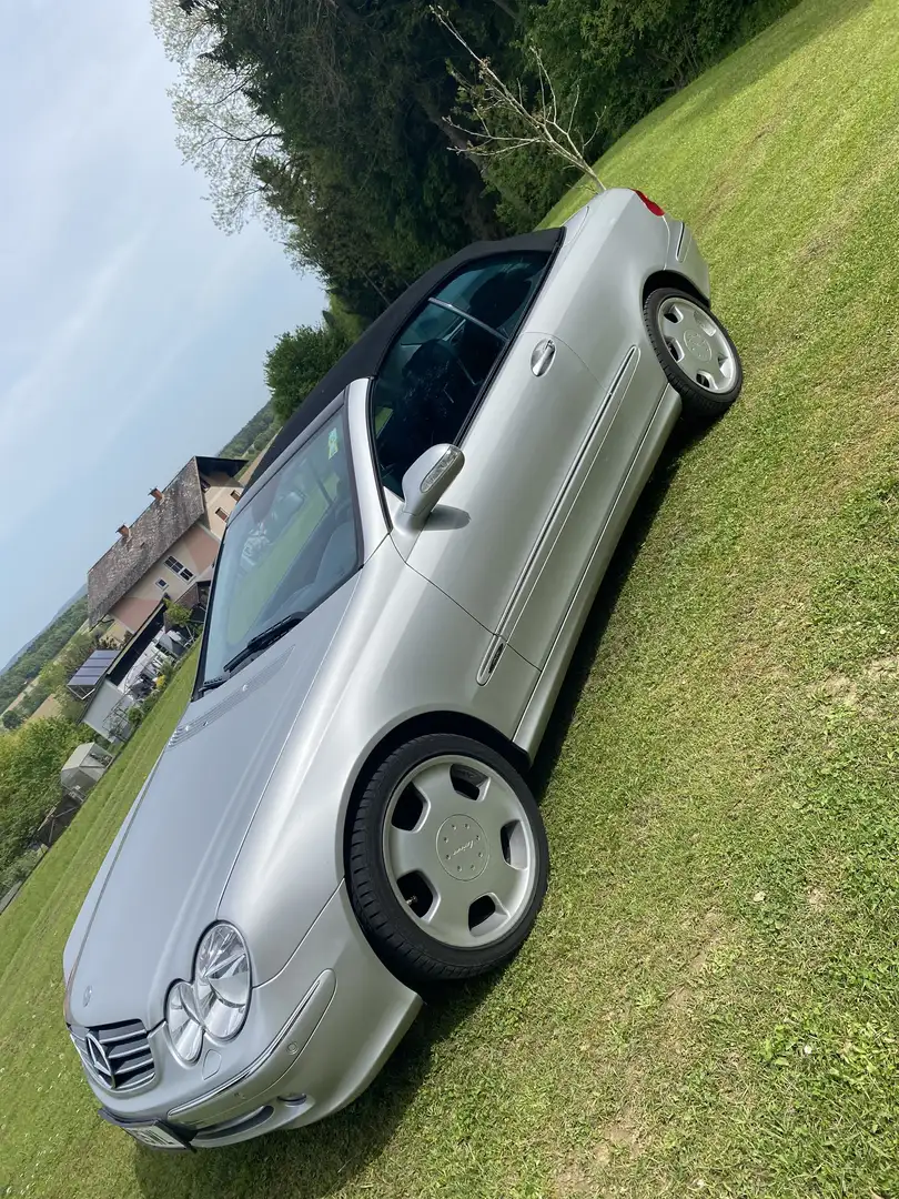 Mercedes-Benz CLK 320 CLK 320 (209.465) Grau - 2