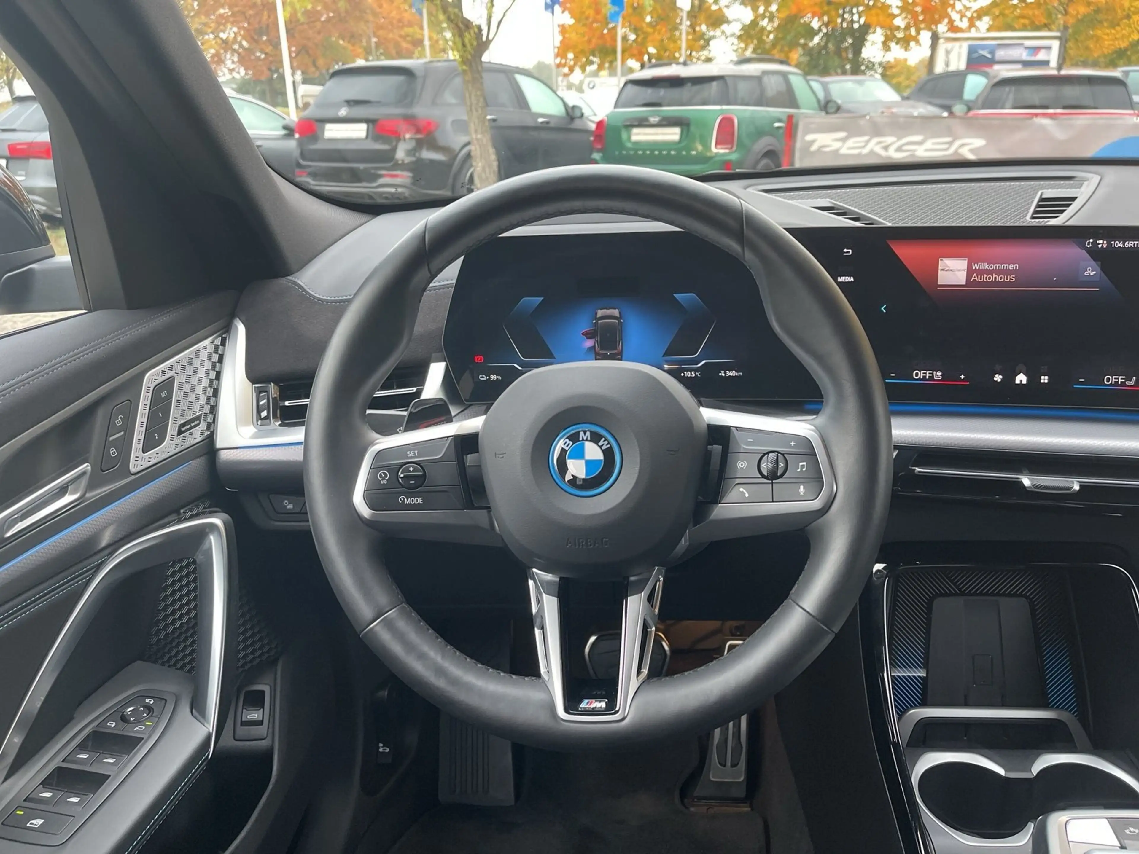 BMW iX2 30xDrive M Sport ehem. UPE € 71.980,- — photo 10
