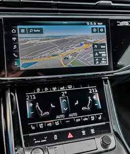 Annonce voiture d'occasion Audi Q8 - CARADIZE