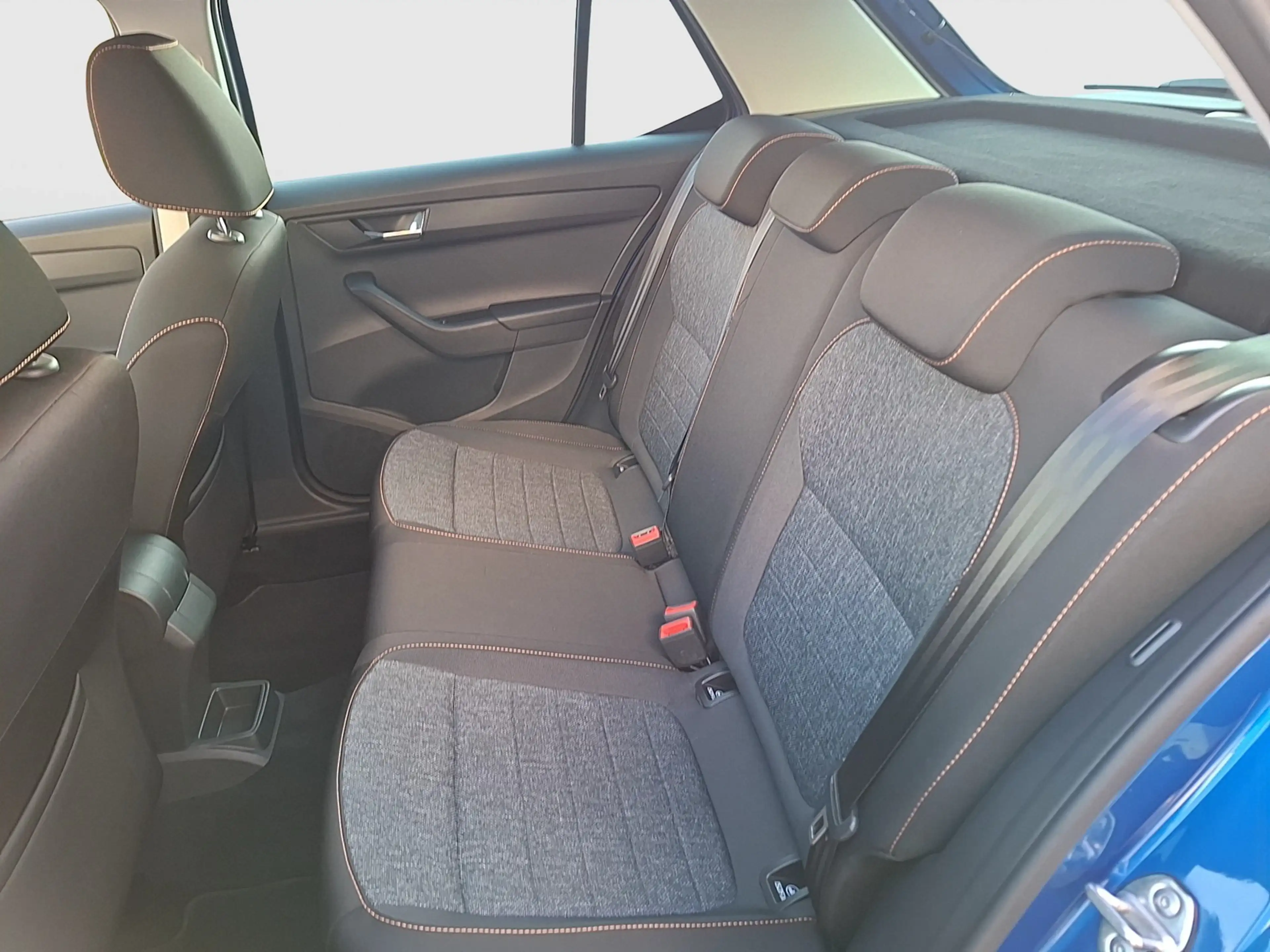 Skoda Fabia TSI Best of Clever LED Navi ACC PDC SHZ LM — photo 12