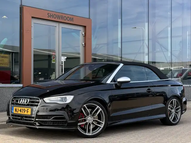 Audi A3 view 3
