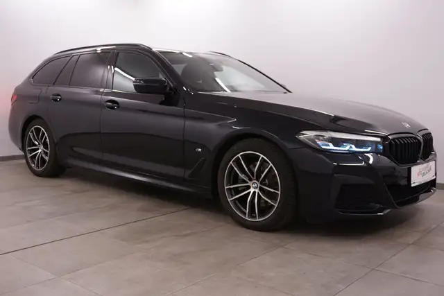 BMW 520 d XD M Sport // Anhängervorr. // harman kardon