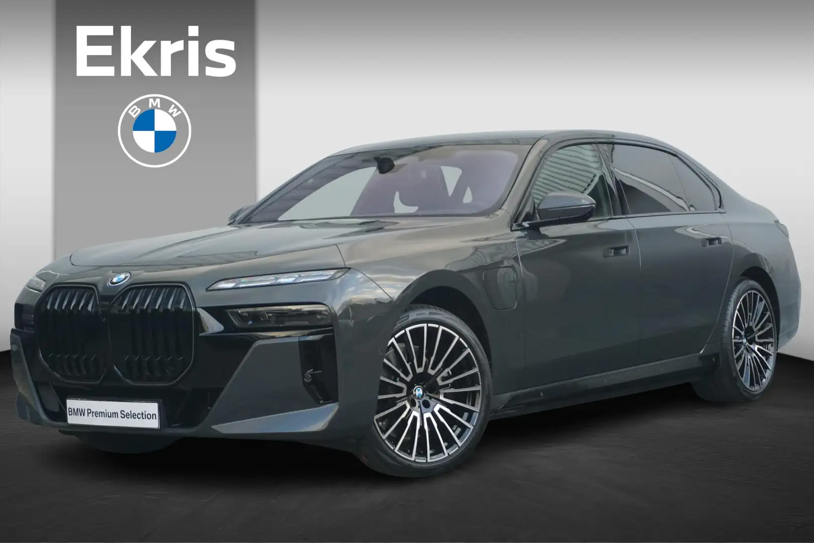 BMW 750 7 Serie 750e xDrive Executive Drive Pro | M Sportp Grijs - 1