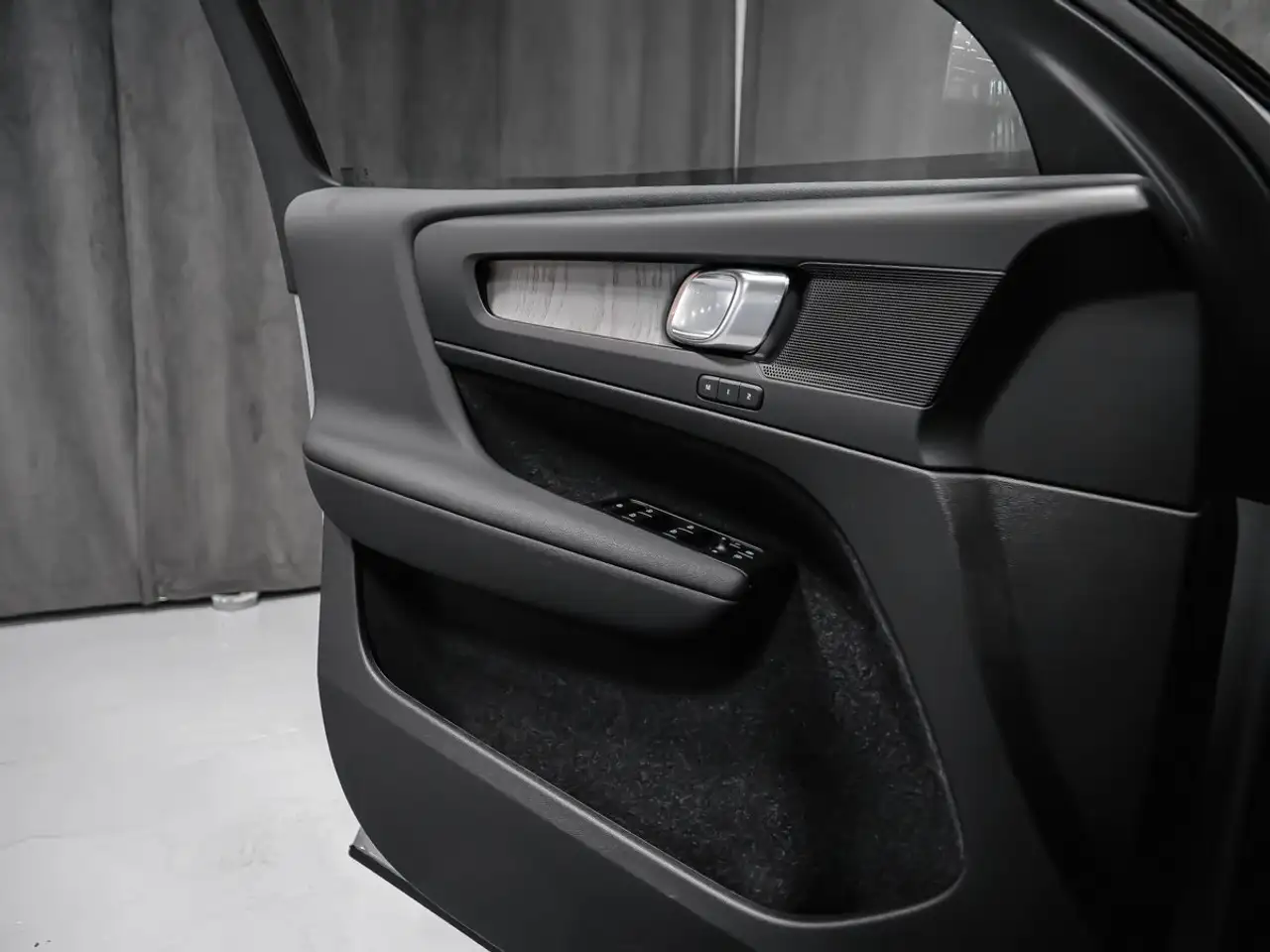 Volvo XC40 снимка Volvo XC40