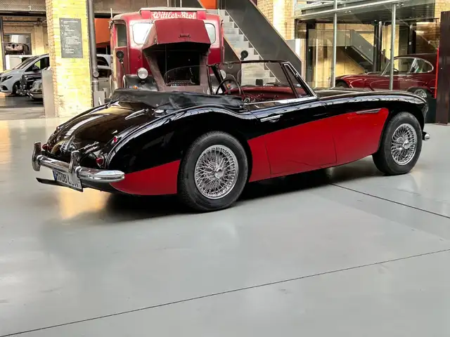 Austin 3000 MK view 5
