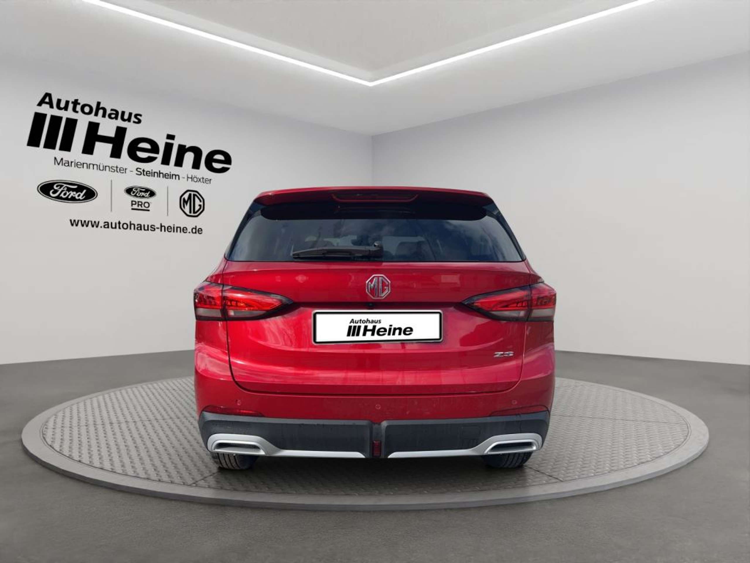 Fahrzeugabbildung MG ZS ICE 1.5 COM *KLIMA *CARPLAY *PDC *NAVI - mit KI generiert/bearbeitet