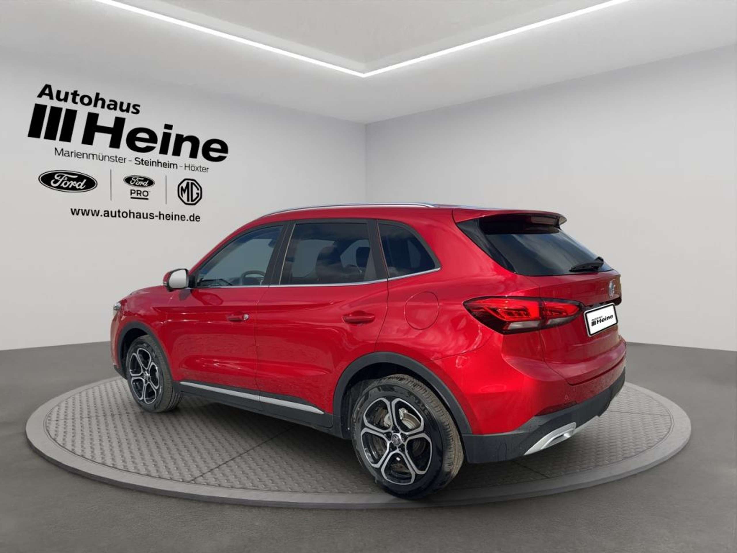 Fahrzeugabbildung MG ZS ICE 1.5 COM *KLIMA *CARPLAY *PDC *NAVI - mit KI generiert/bearbeitet