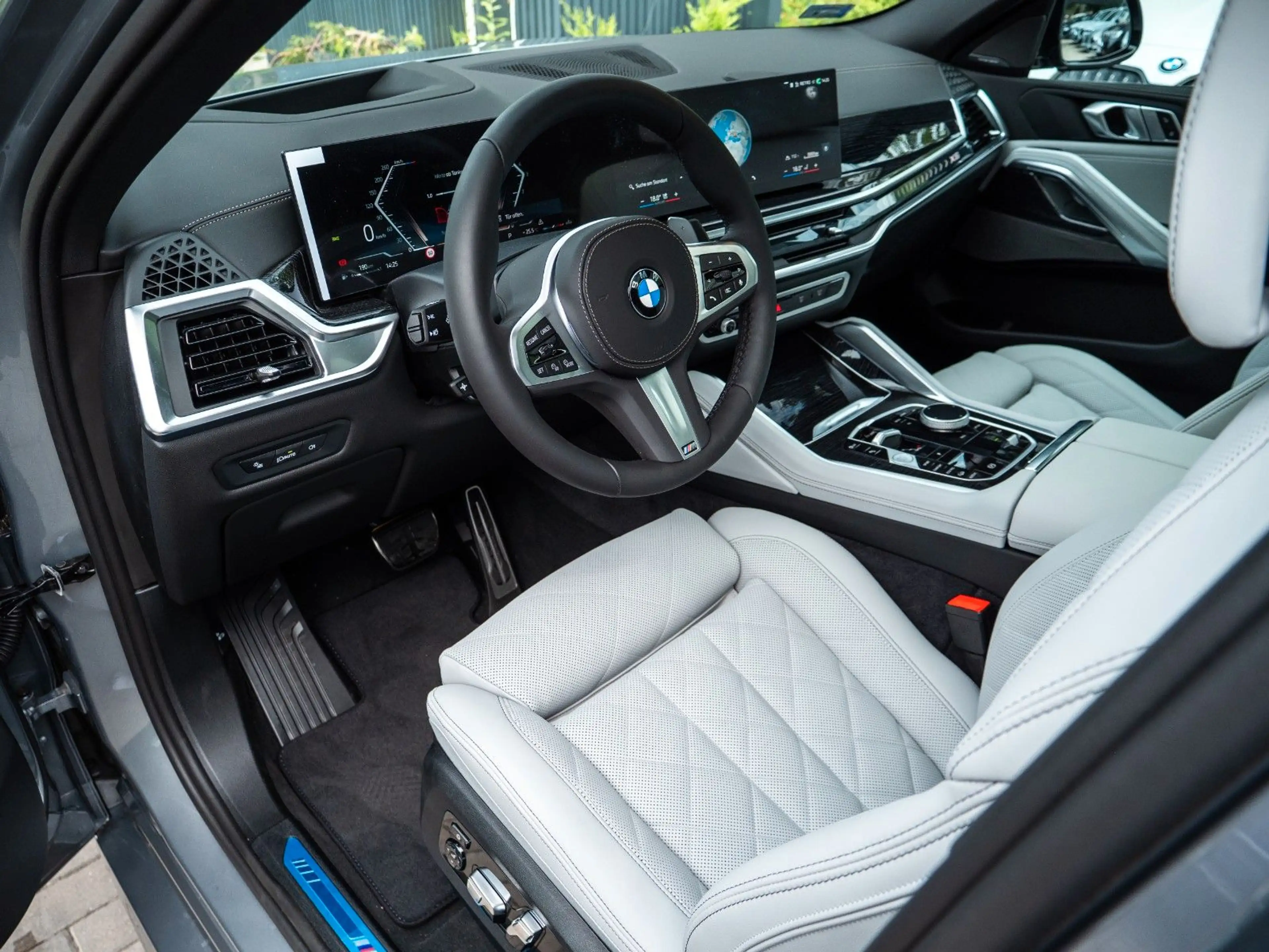 BMW X6 40d M SPORT.LUFTFE.PANO.DR.ASS.H/K.360°.AHK — photo 15